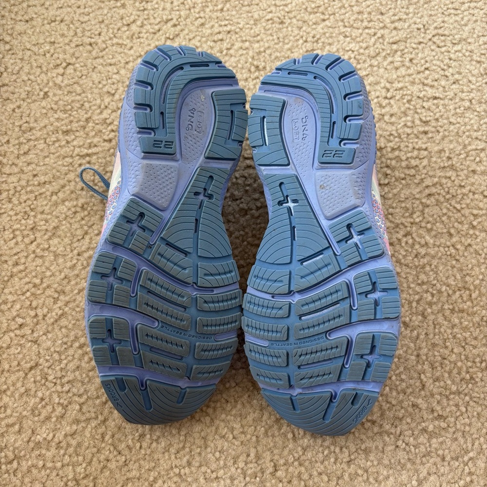 Brooks Women's Adrenaline GTS 22 Running Shoes Pastel Swirl (Pink/Blue) Size 9.5 - Picture 7 of 8